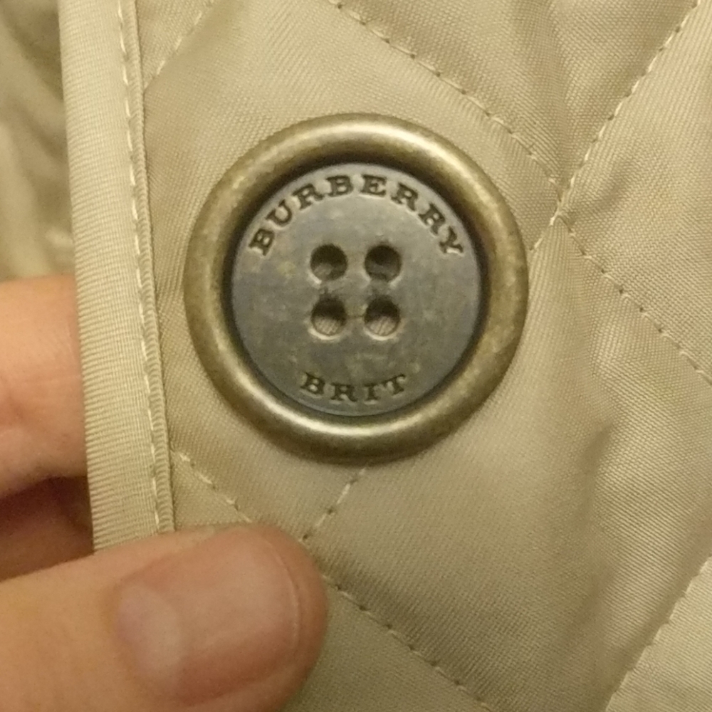 🥰 Excellent condition 👍Burberry Jacket